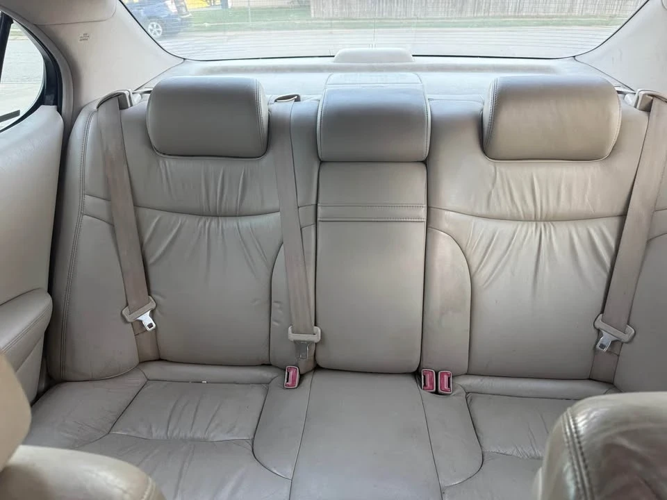 2003 Lexus IS 1st Gen - Image 8 of 9