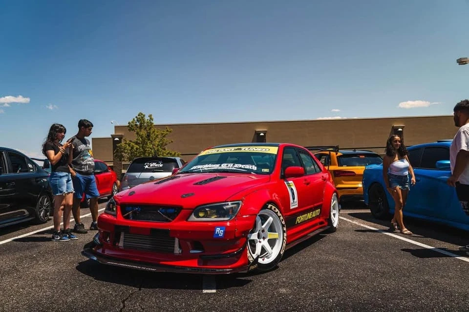 2003 Lexus IS 1st Gen - Image 5 of 15