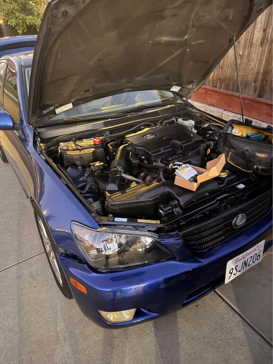 2003 Lexus IS 1st Gen - Image 4 of 4