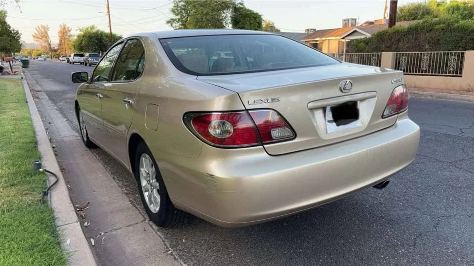 2003 Lexus IS 1st Gen - Image 7 of 17