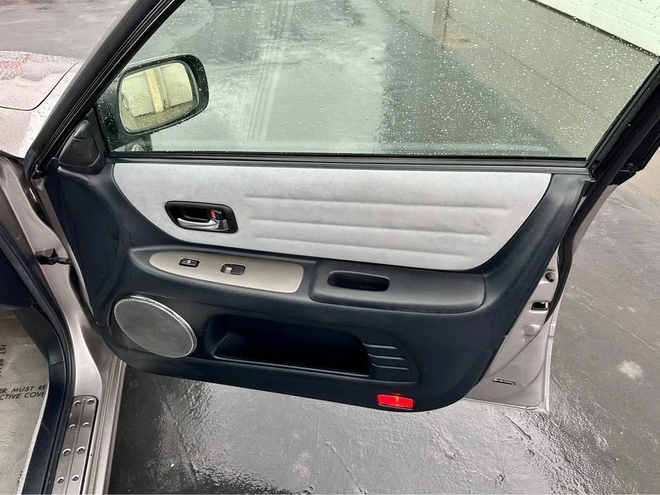 2003 Lexus IS 1st Gen - Image 12 of 15