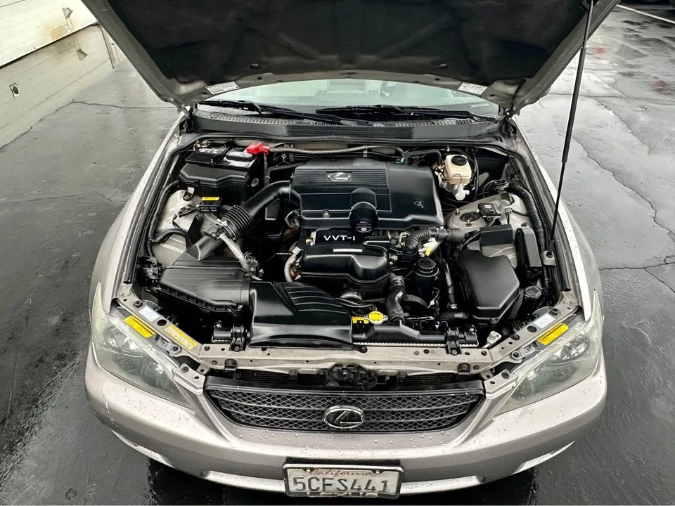 2003 Lexus IS 1st Gen - Image 15 of 15