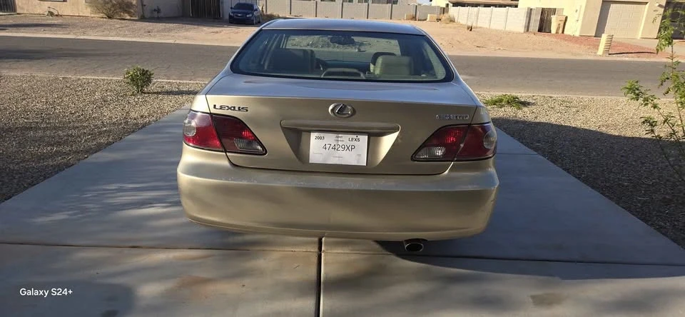 2003 Lexus IS 1st Gen - Image 4 of 17
