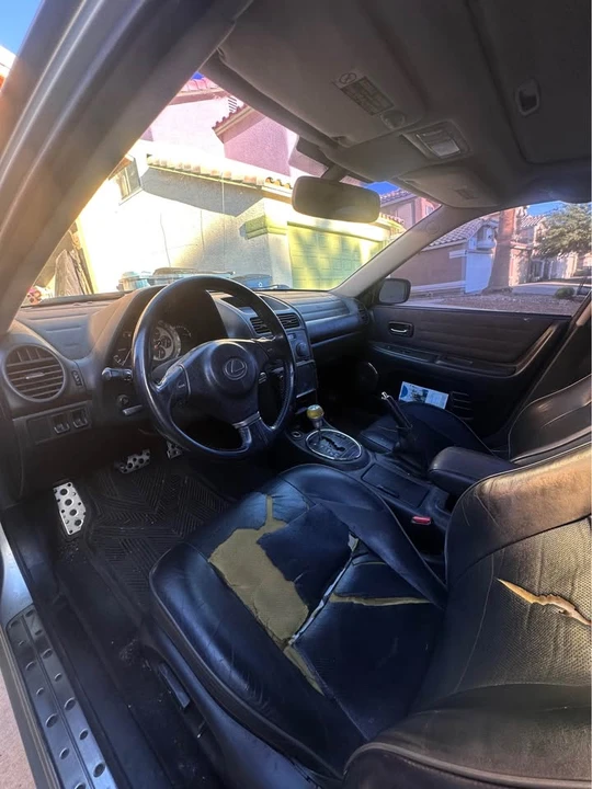 2003 Lexus IS 1st Gen - Image 11 of 13