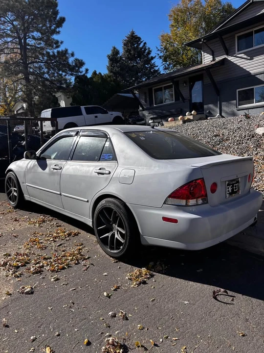2003 Lexus IS 1st Gen - Image 3 of 5