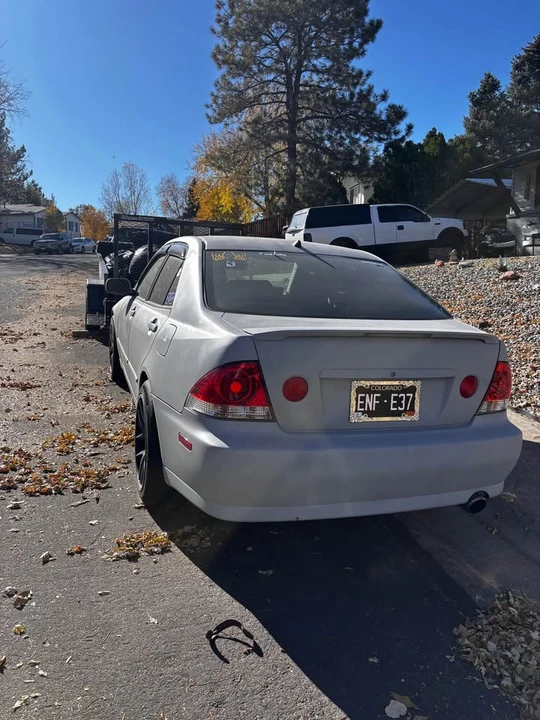 2003 Lexus IS 1st Gen - Image 4 of 5