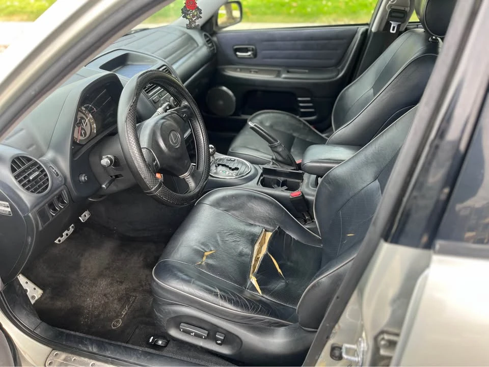 2003 Lexus IS 1st Gen - Image 5 of 5