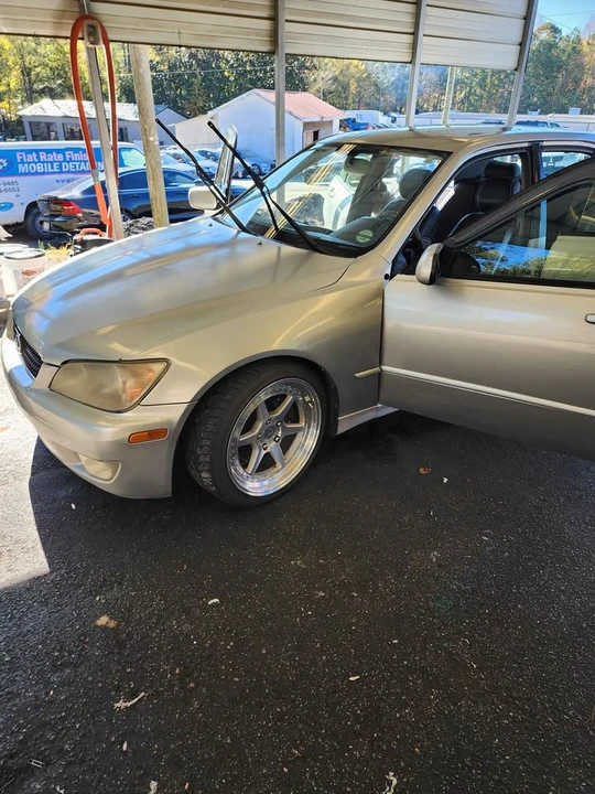 2003 Lexus IS 1st Gen - Image 2 of 7