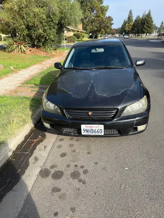 2003 Lexus IS 1st Gen - Image 3 of 4