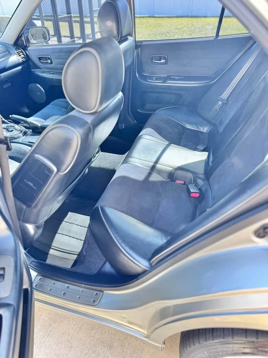 2003 Lexus IS 1st Gen - Image 9 of 11