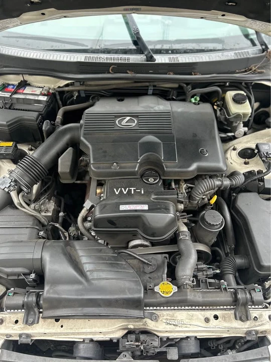 2003 Lexus IS 1st Gen - Image 5 of 8