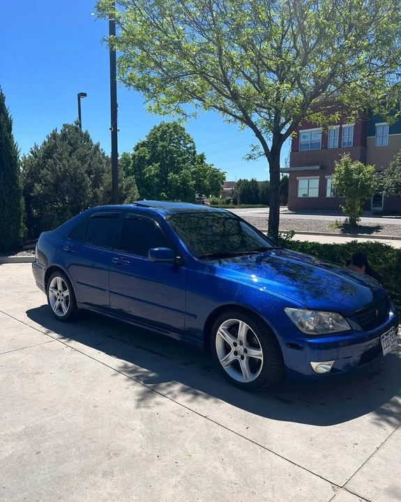 2003 Lexus IS 1st Gen - Image 4 of 7