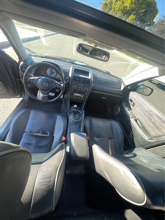2003 Lexus IS 1st Gen - Image 12 of 12