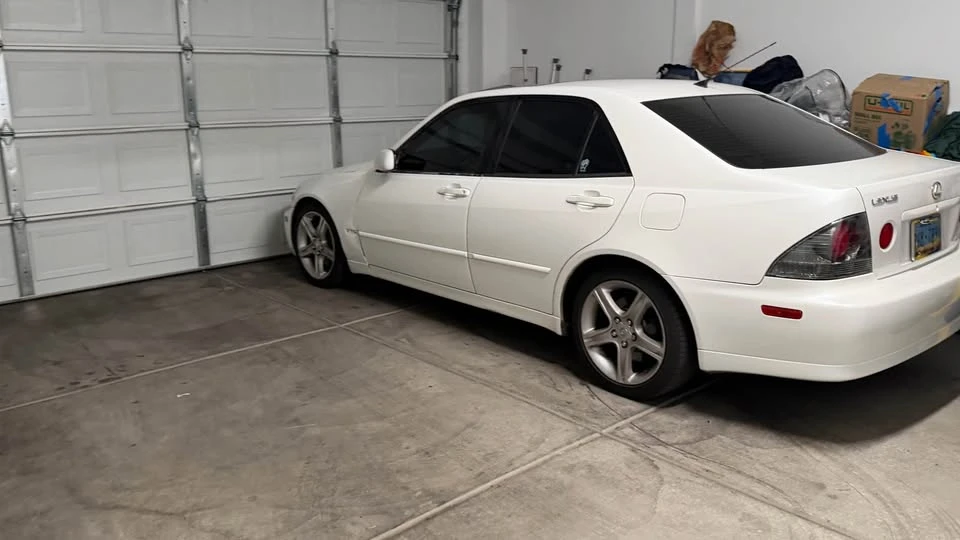 2003 Lexus IS 1st Gen - Image 3 of 8
