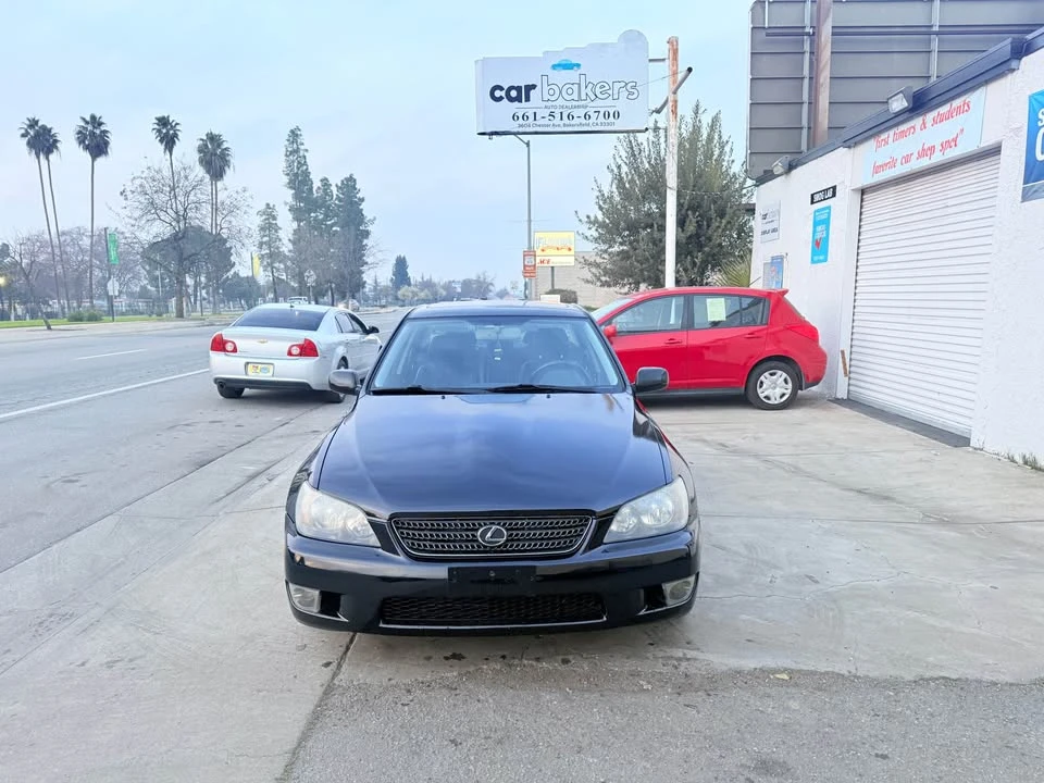 2003 Lexus IS 1st Gen - Image 2 of 17