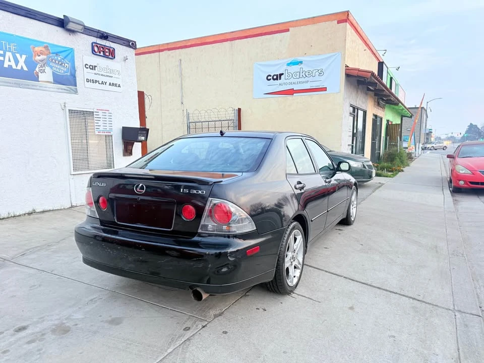 2003 Lexus IS 1st Gen - Image 5 of 17