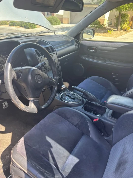 2003 Lexus IS 1st Gen - Image 6 of 8