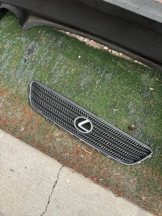 2003 Lexus IS 1st Gen - Image 6 of 8