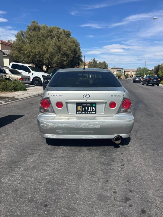 2003 Lexus IS 1st Gen - Image 5 of 8
