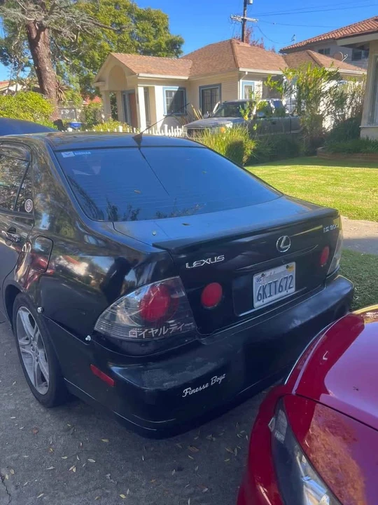 2003 Lexus IS 1st Gen - Image 5 of 5