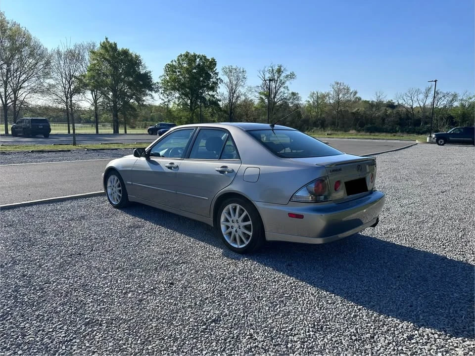 2003 Lexus IS 1st Gen - Image 6 of 19