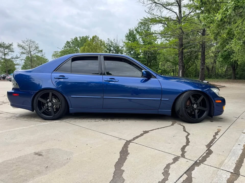 2003 Lexus IS 1st Gen - Image 4 of 20