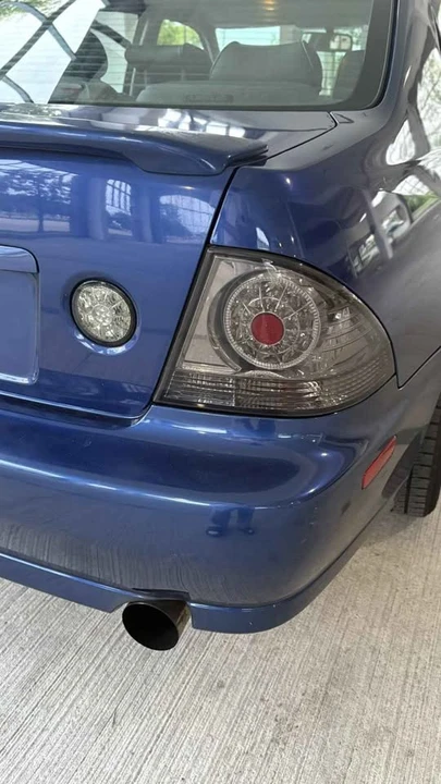 2003 Lexus IS 1st Gen - Image 14 of 19