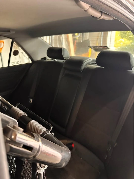 2003 Lexus IS 1st Gen - Image 6 of 15