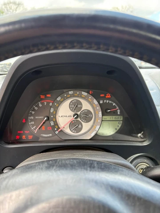 2003 Lexus IS 1st Gen - Image 19 of 20