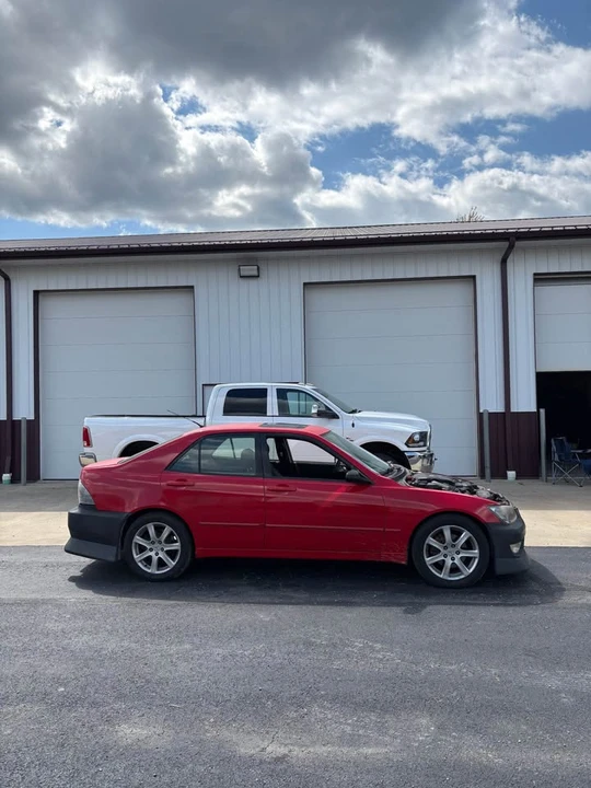 2003 Lexus IS 1st Gen - Image 5 of 20