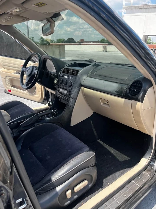 2003 Lexus IS 1st Gen - Image 15 of 17