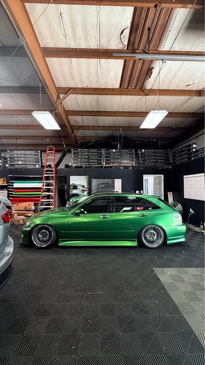 2003 Lexus IS 1st Gen - Image 5 of 5