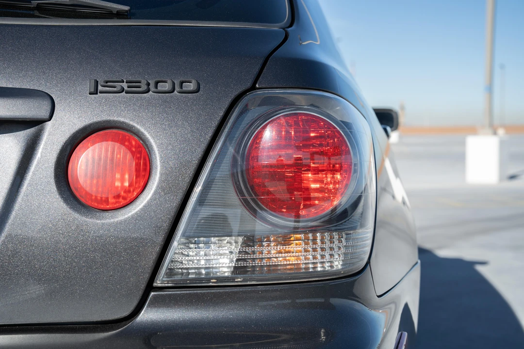 2003 Lexus IS 1st Gen - Image 31 of 31