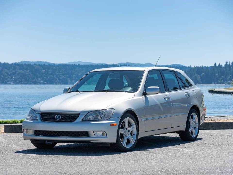 2003 Lexus IS 1st Gen - Image 7 of 31