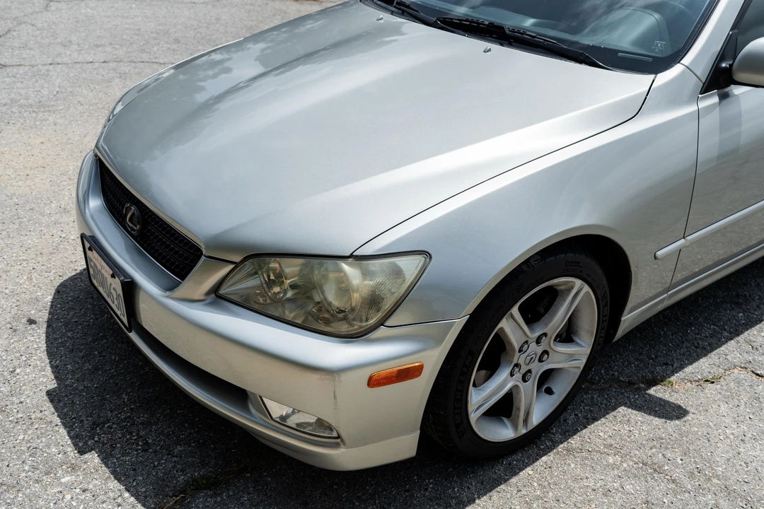 2003 Lexus IS 1st Gen - Image 13 of 31