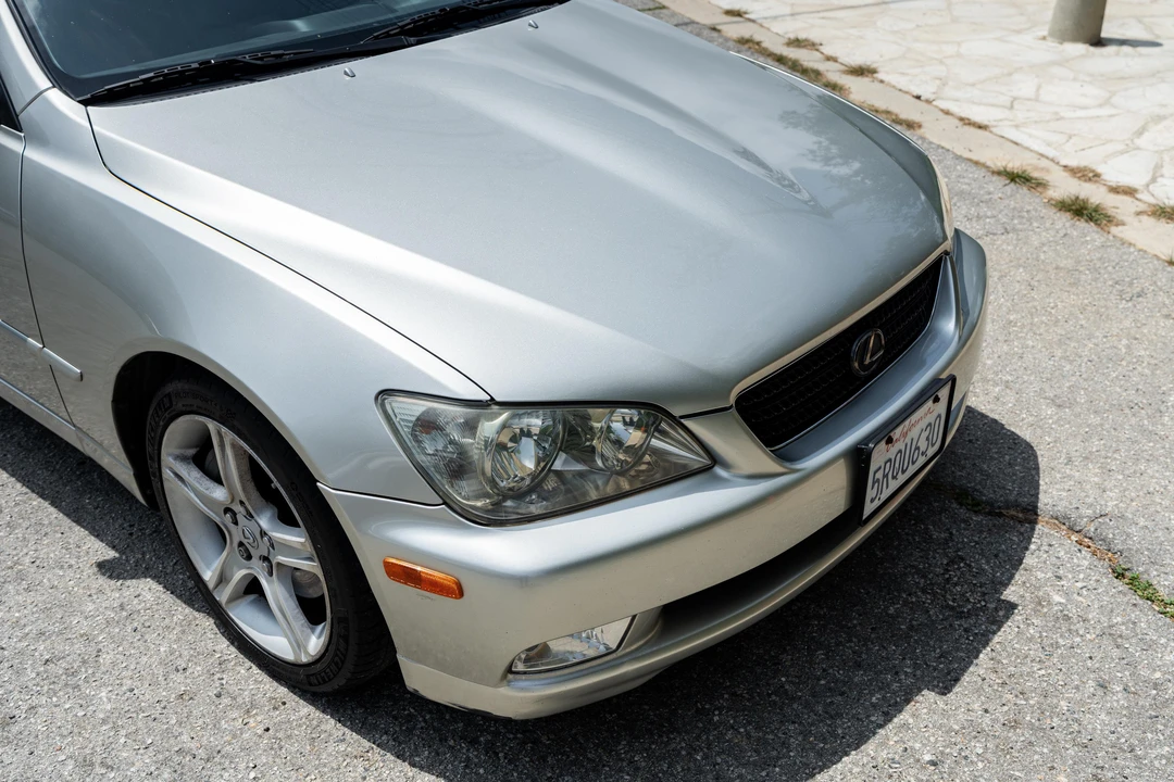 2003 Lexus IS 1st Gen - Image 9 of 31