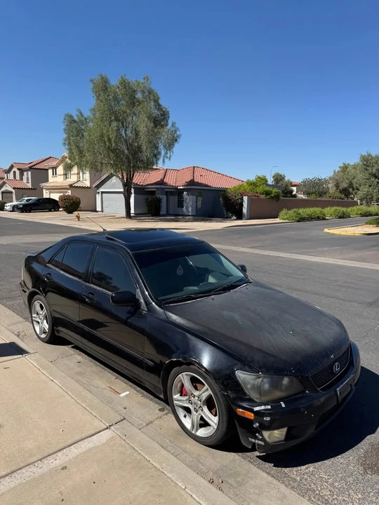 2003 Lexus IS 1st Gen - Image 4 of 11