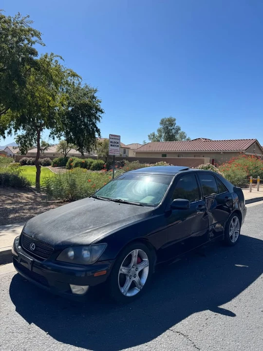 2003 Lexus IS 1st Gen - Image 3 of 11
