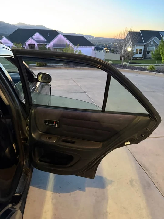 2003 Lexus IS 1st Gen - Image 14 of 19