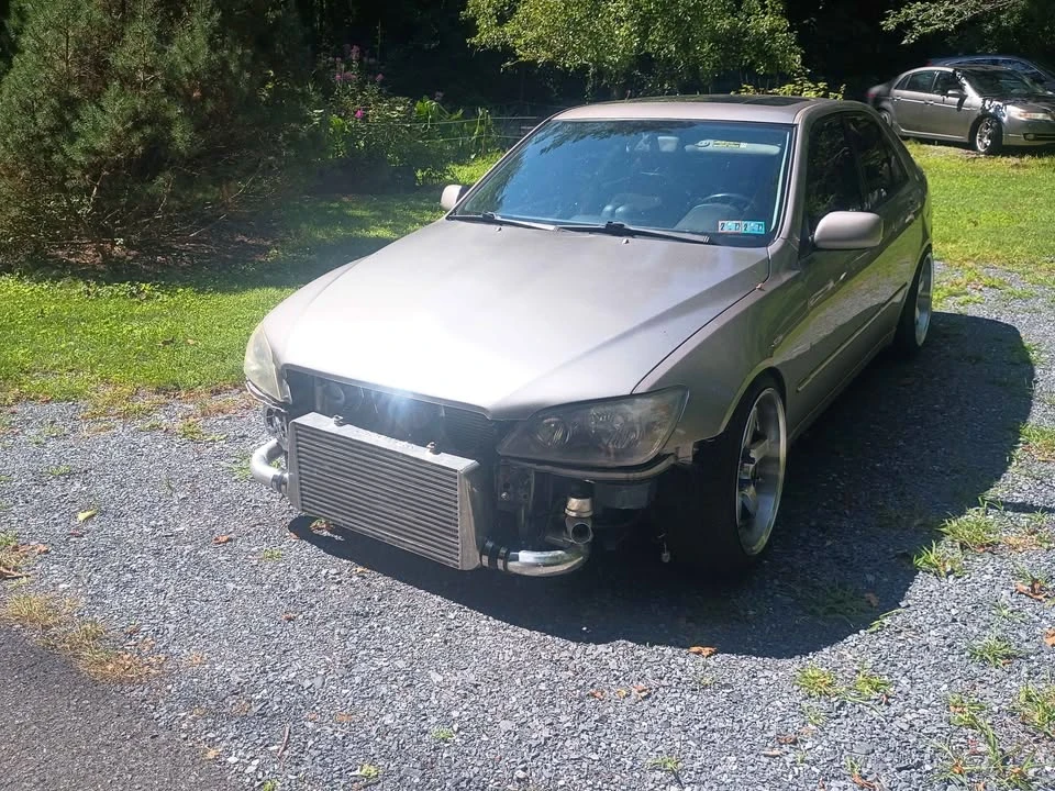 2003 Lexus IS 1st Gen - Image 2 of 7