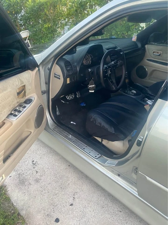 2003 Lexus IS 1st Gen - Image 7 of 9