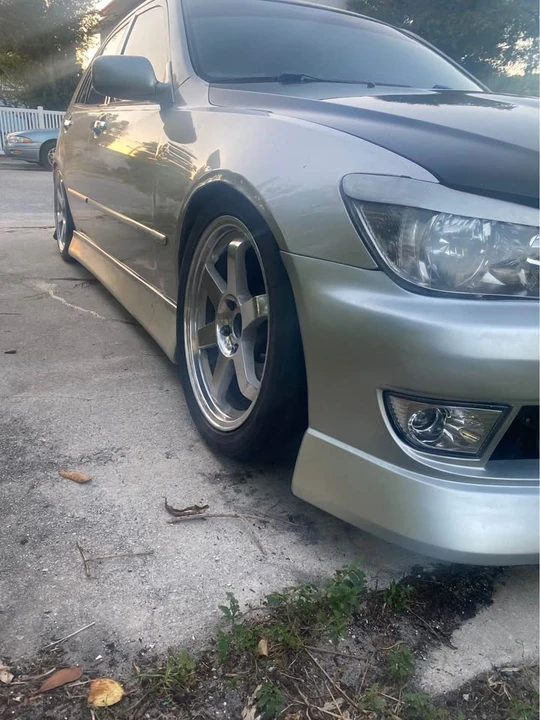 2003 Lexus IS 1st Gen - Image 3 of 9