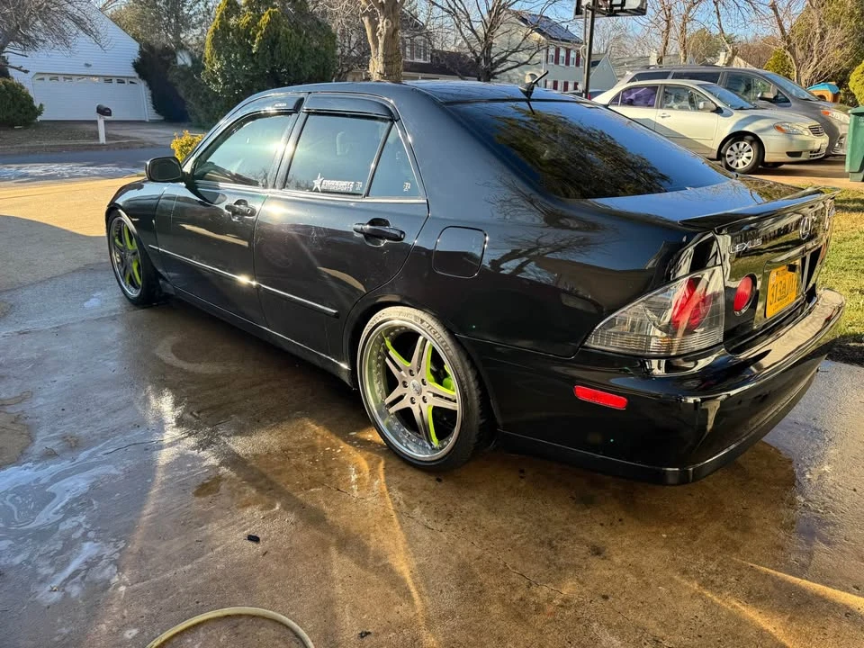 2003 Lexus IS 1st Gen - Image 11 of 16