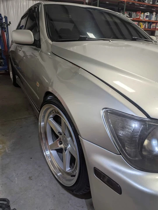 2003 Lexus IS 1st Gen - Image 2 of 14