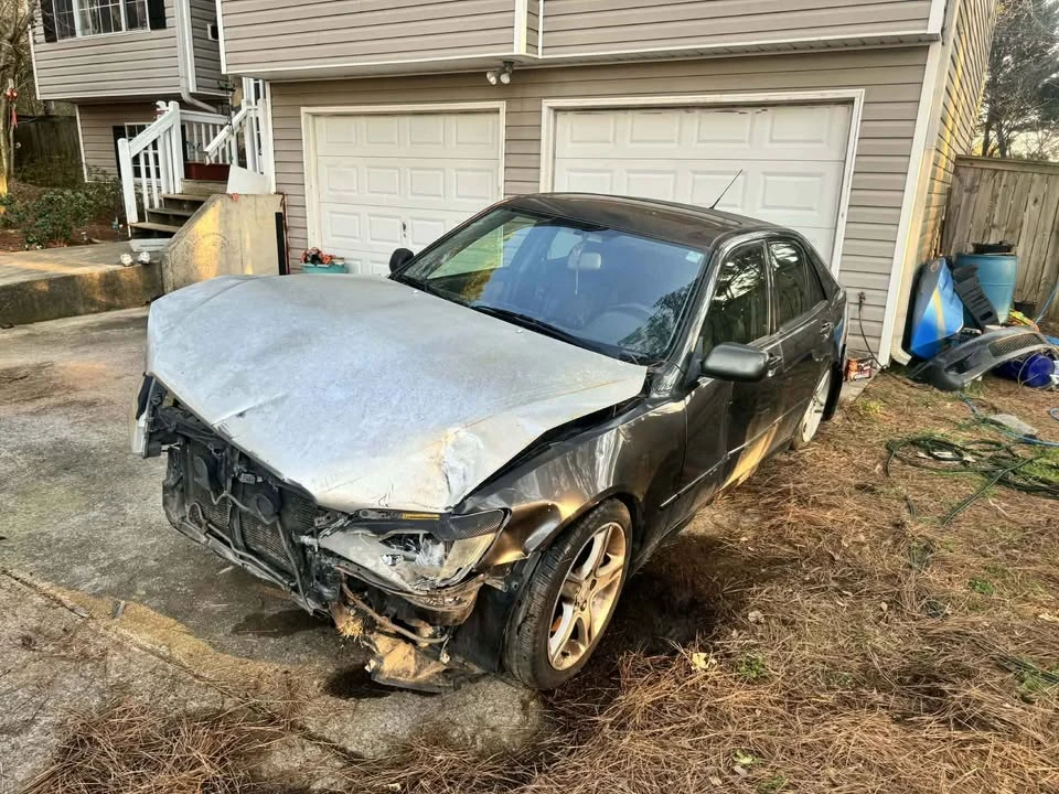 2003 Lexus IS 1st Gen - Image 3 of 9