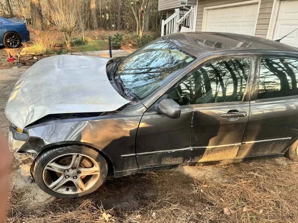 2003 Lexus IS 1st Gen - Image 4 of 9