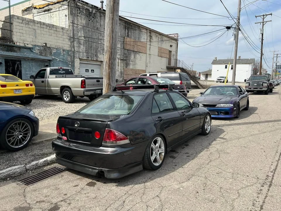 2003 Lexus IS 1st Gen - Image 6 of 16