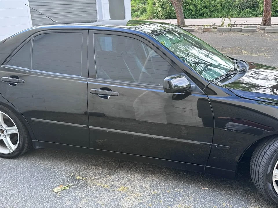 2003 Lexus IS 1st Gen - Image 5 of 21