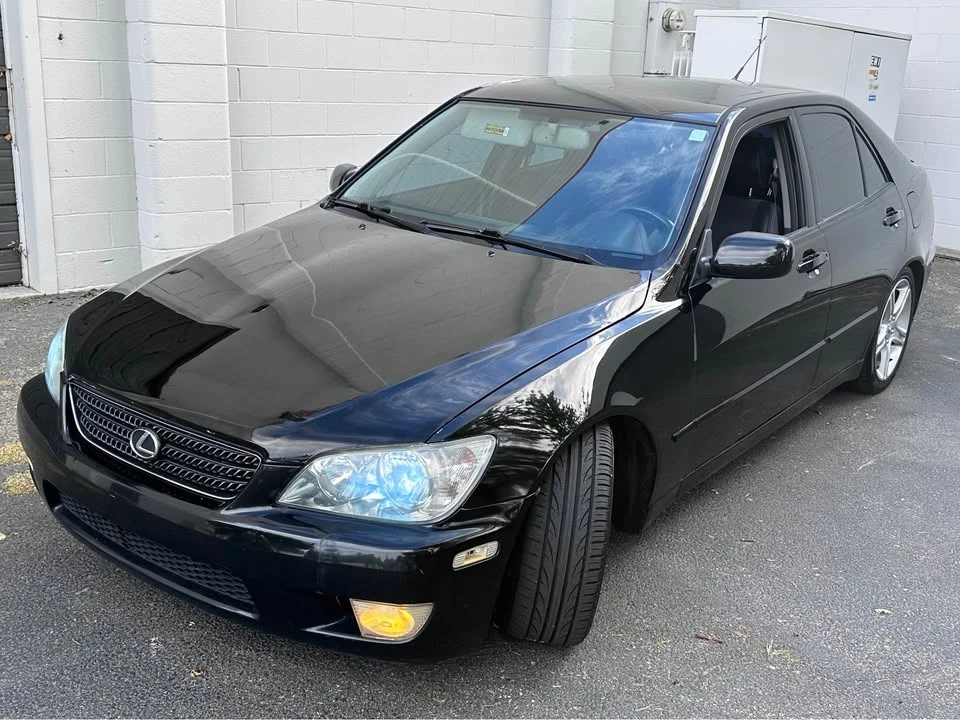 2003 Lexus IS 1st Gen - Image 2 of 21