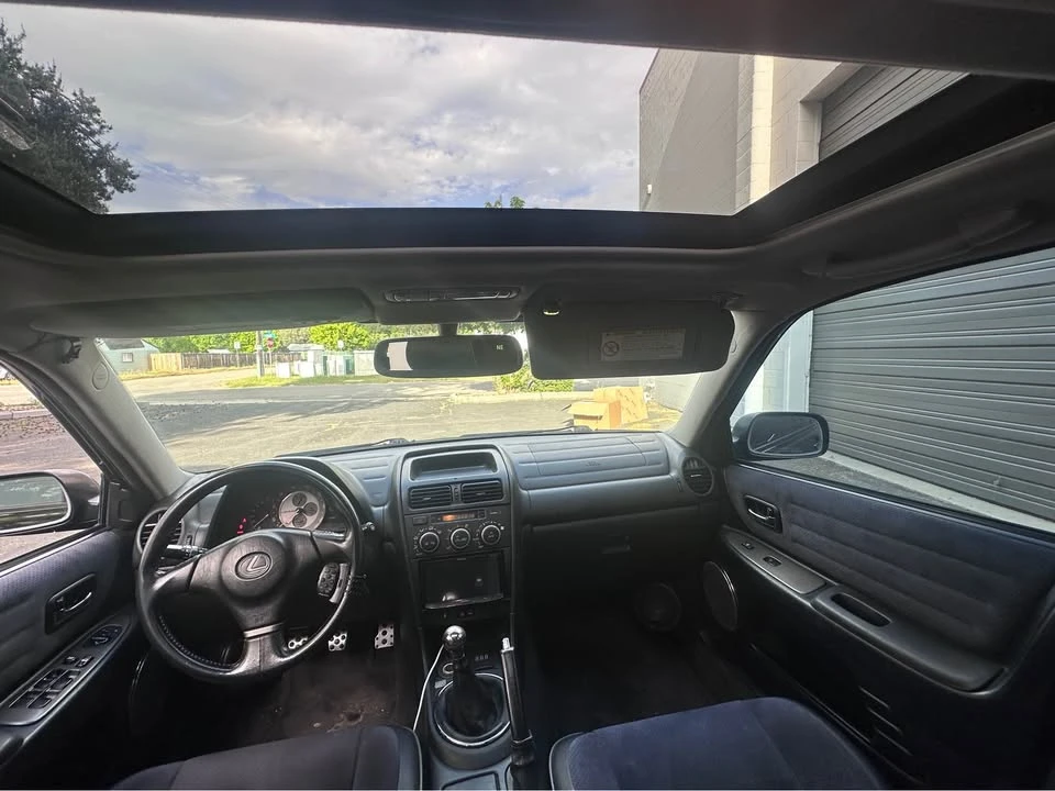 2003 Lexus IS 1st Gen - Image 10 of 21